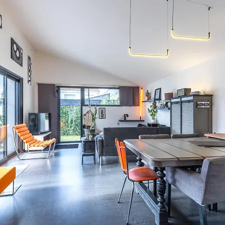 Maison Escapade - Jardin - Proche Gare Holiday home *